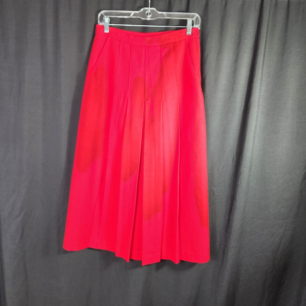 Vintage Skyr Sportswear Pleated Wool Skirt Red Size 10 Knee Length